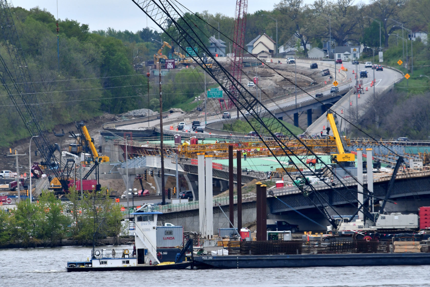 Interstate 74 bridge construction update
